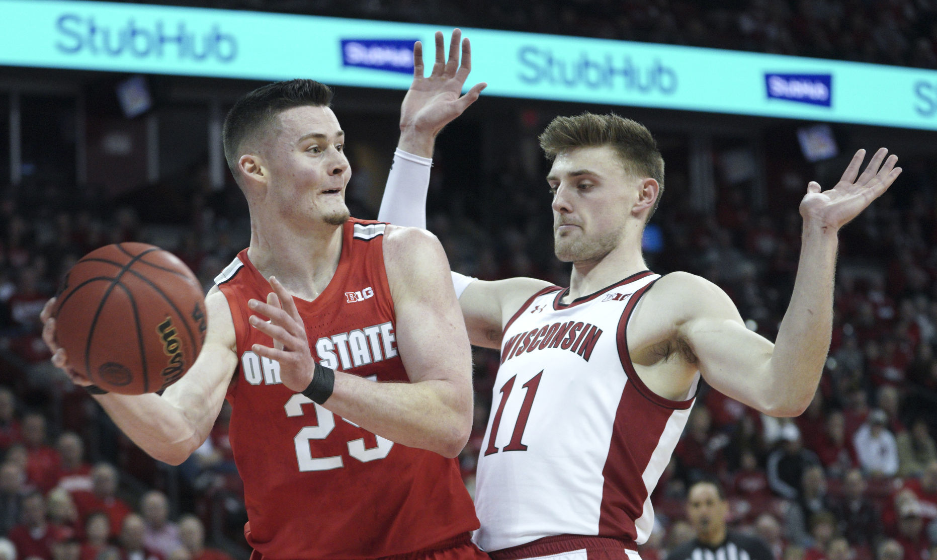 Badgers 70, Buckeyes 57